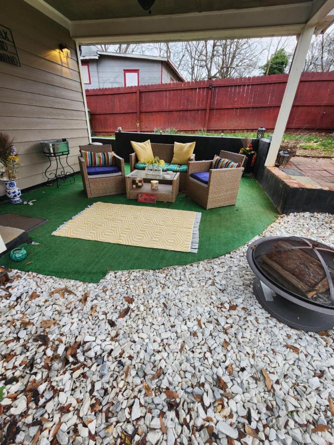 Spacious Newly Renovated Home Atlanta Exterior foto